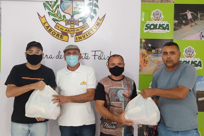 Secretaria de Esporte e Lazer de Sousa realiza entrega de cestas básicas a entidades